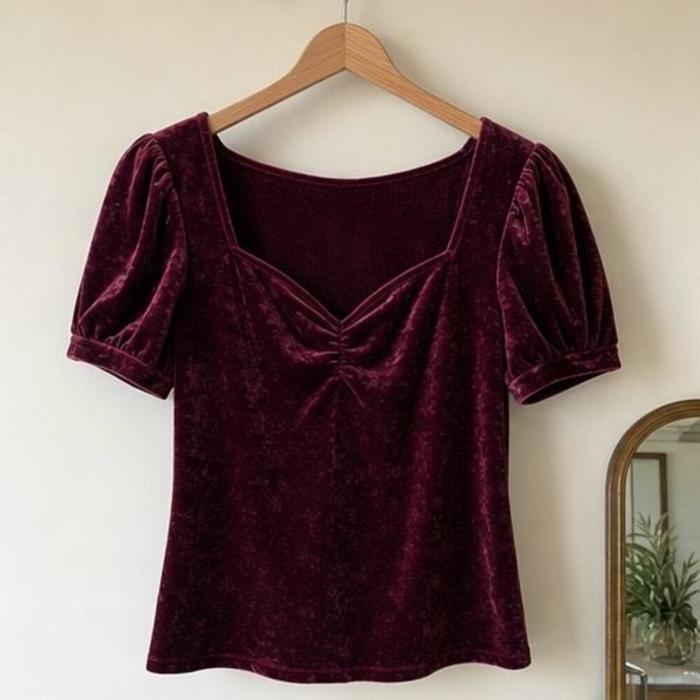 Black Puff Sleeve Top